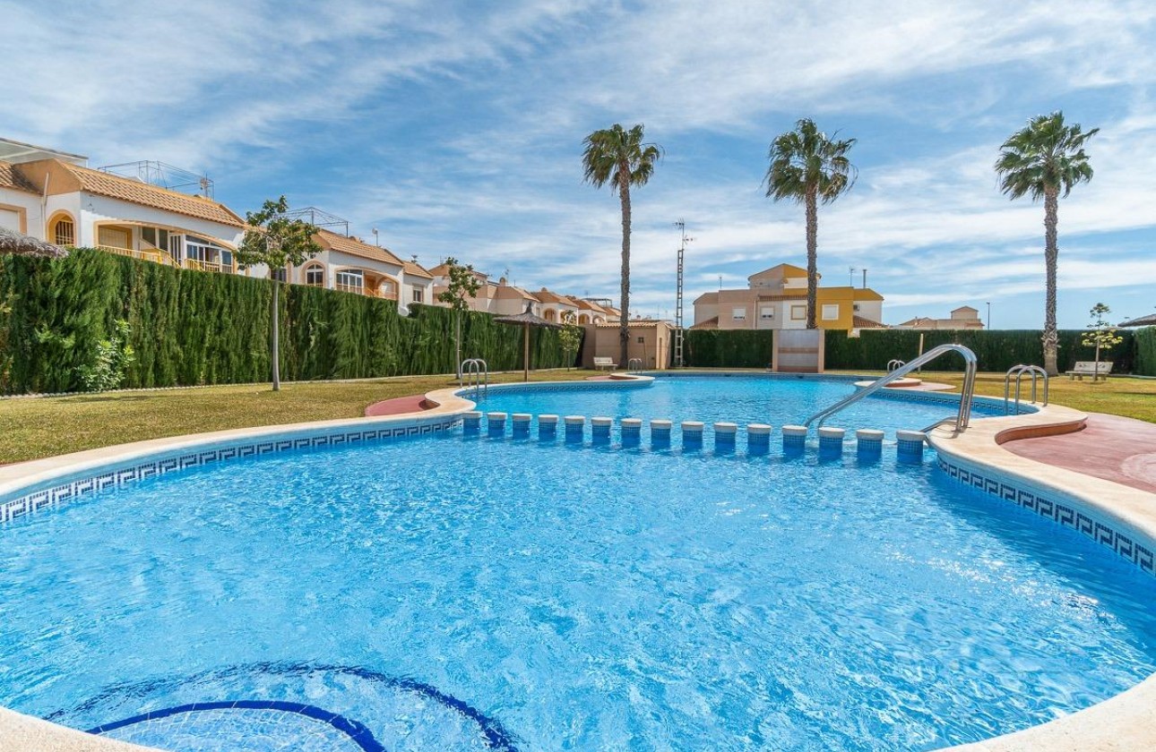 Resale - Detached Villa - Torrevieja - El limonar
