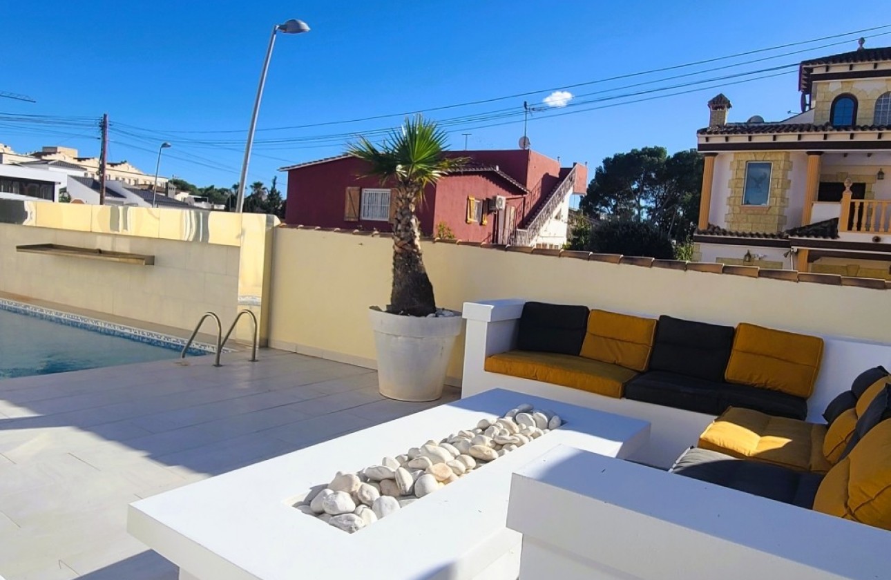 Resale - Detached Villa - Torrevieja - Los Balcones - Los Altos del Edén