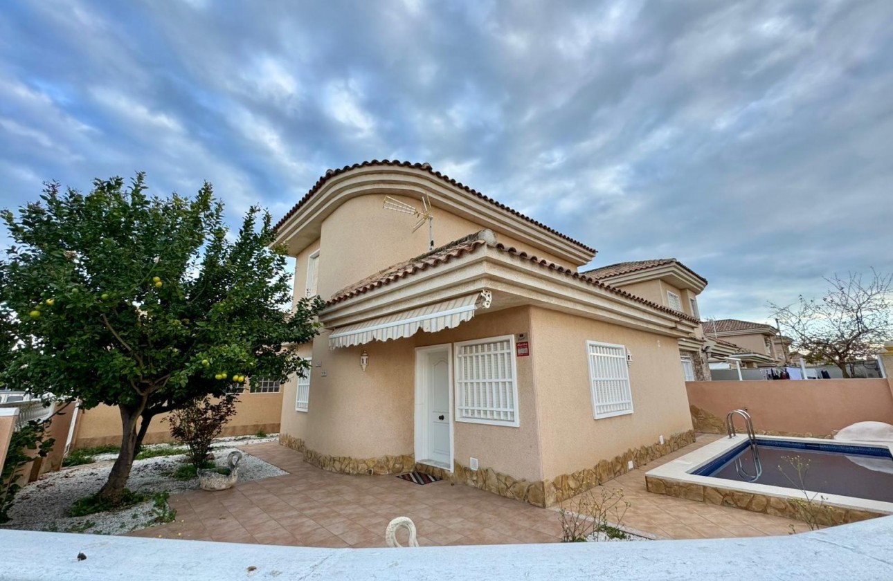 Resale - Detached Villa - Torrevieja - Los Balcones - Los Altos del Edén