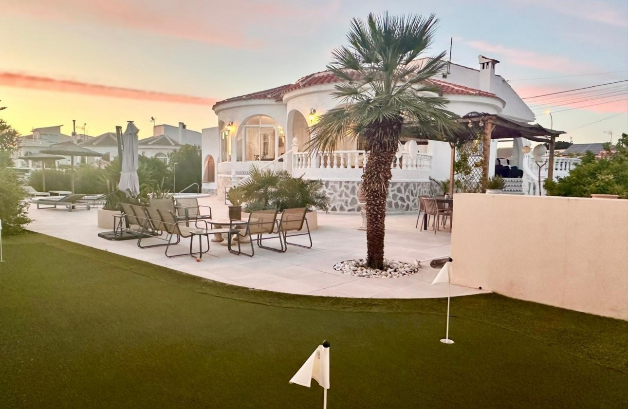 Resale - Detached Villa - Torrevieja - San Luis