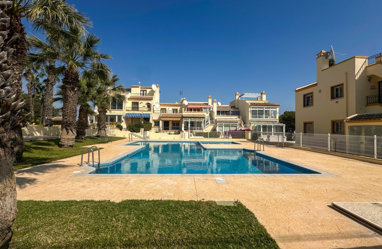 Resale - Duplex - Orihuela Costa - Villamartín
