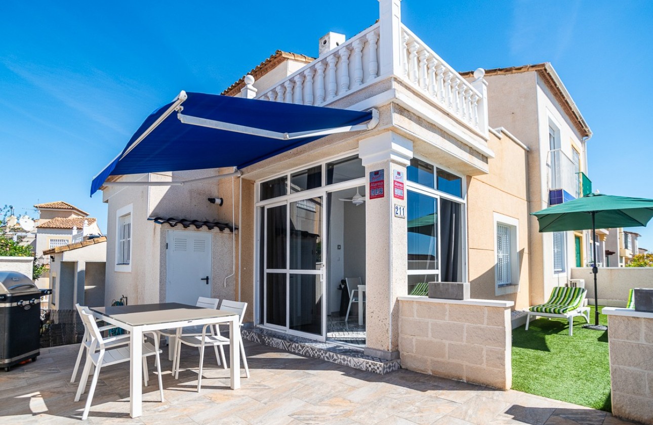 Resale - House - Algorfa
