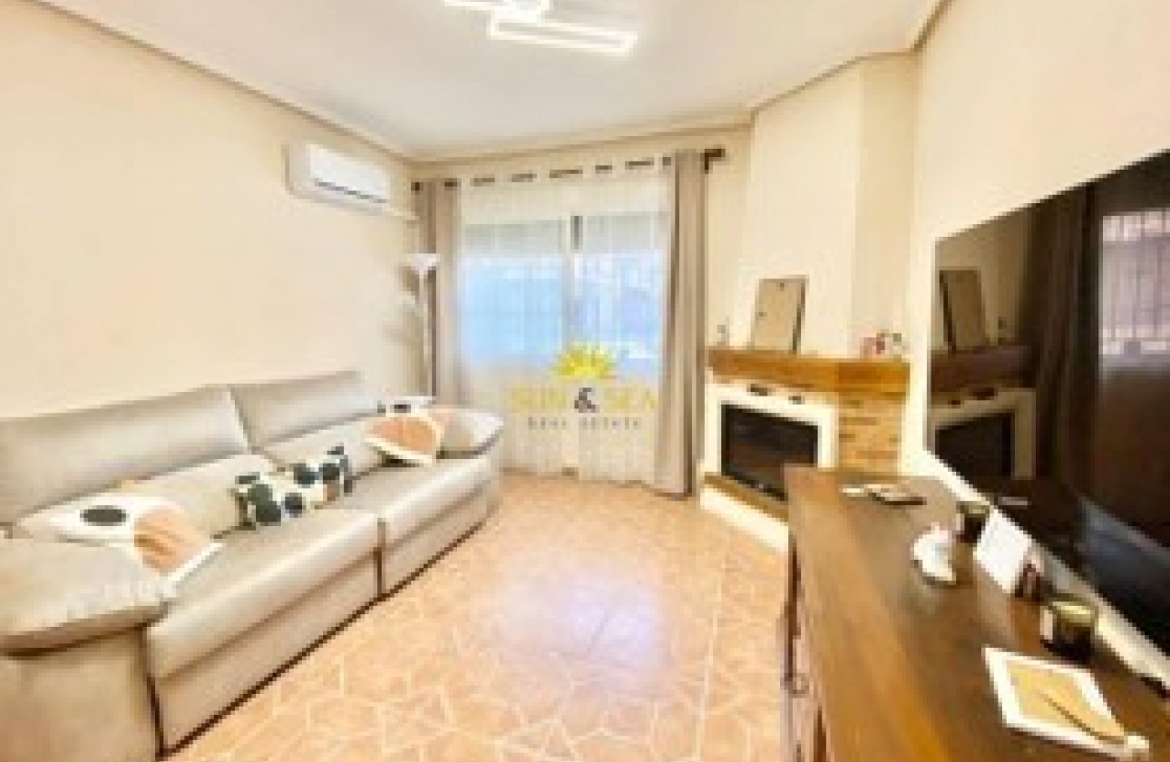 Resale - House - La Marina* - Catral*