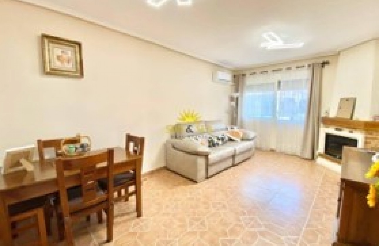 Resale - House - La Marina* - Catral*