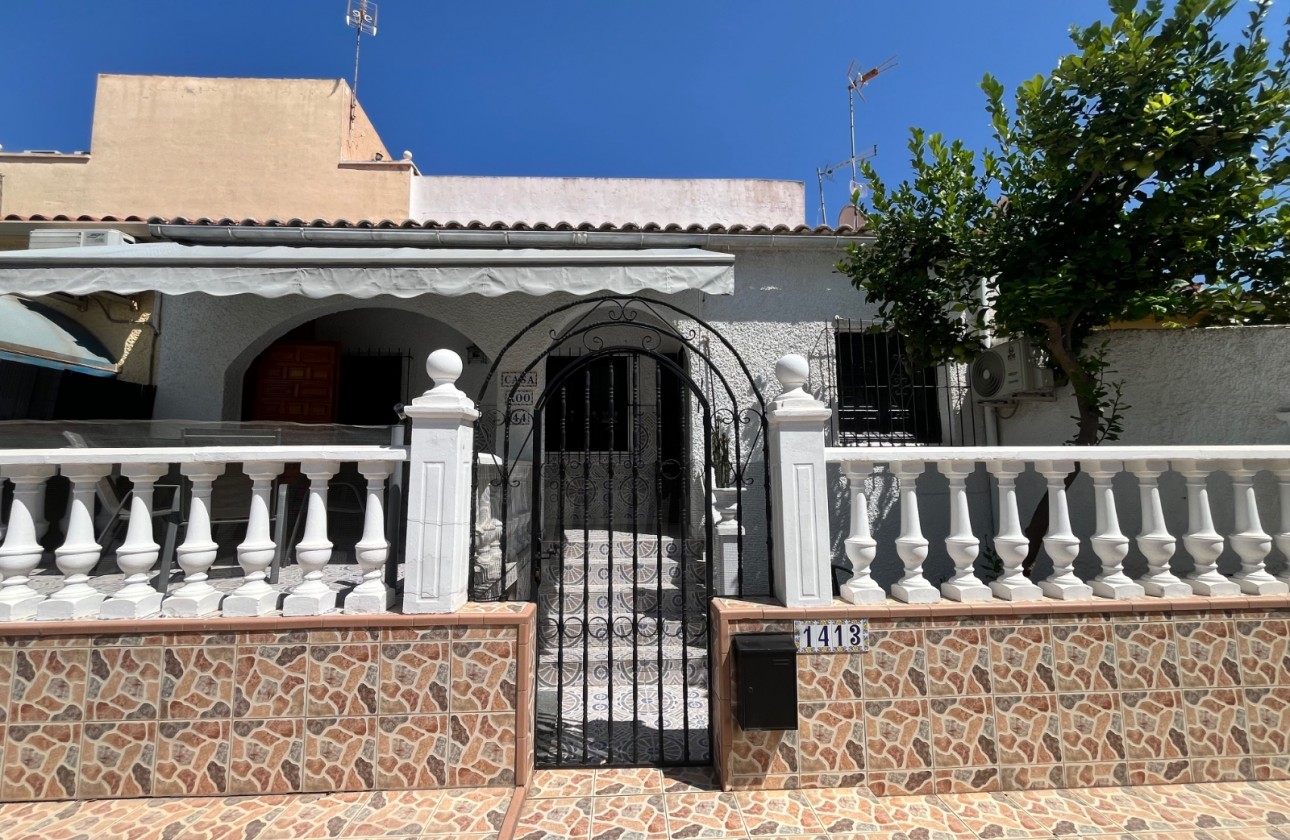 Resale - House - La Marina - San Fulgencio