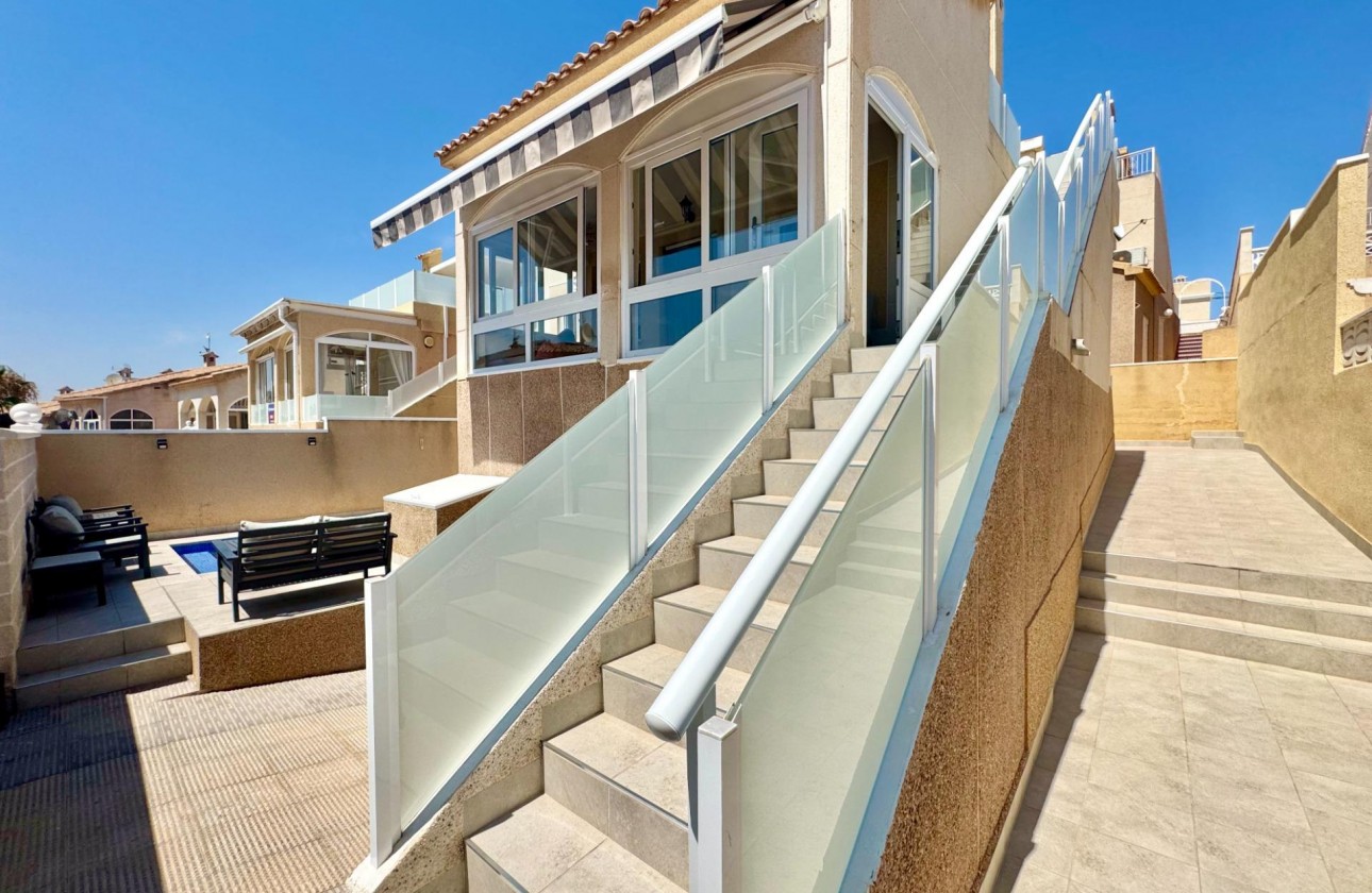 Resale - House - Orihuela Costa - La Florida