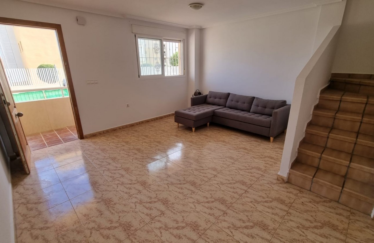 Resale - House - Orihuela Costa - Los Dolses