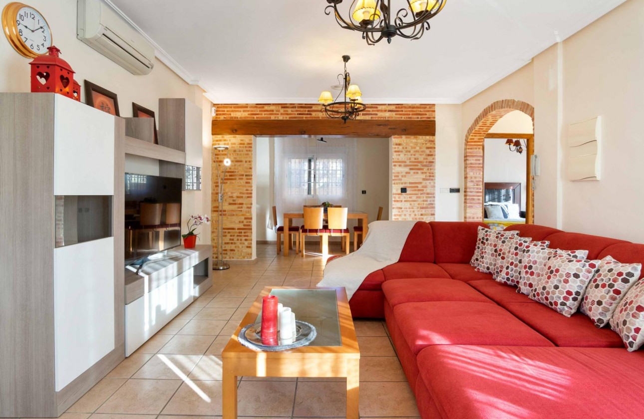 Resale - House - Orihuela Costa - Playa Flamenca