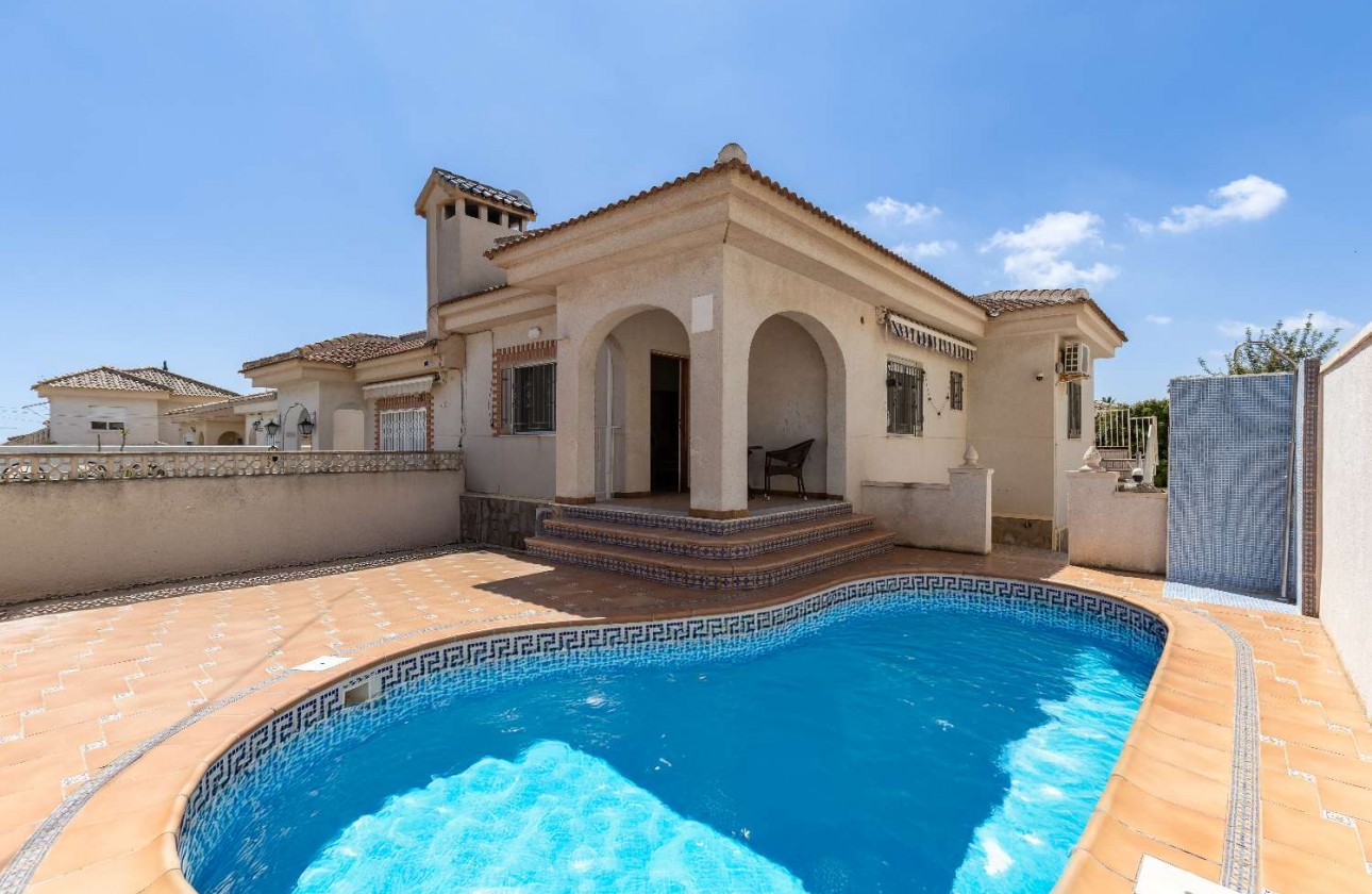 Resale - House - Orihuela - Orihuela Costa