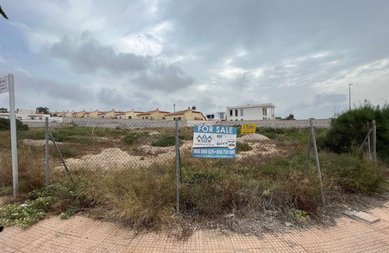 Resale - Plot / Land - La Marina - San Fulgencio