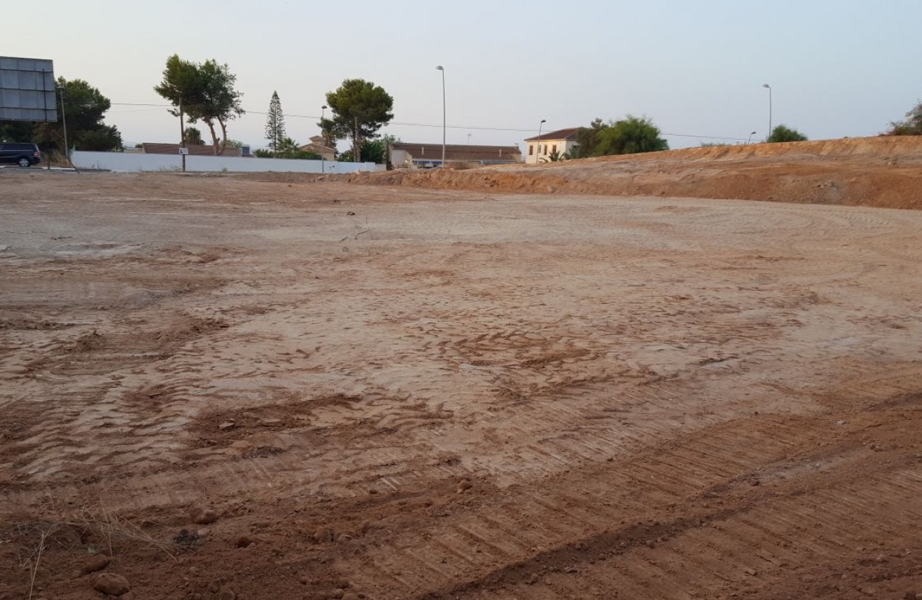 Resale - Plot / Land - Torrevieja - Los Balcones - Los Altos del Edén