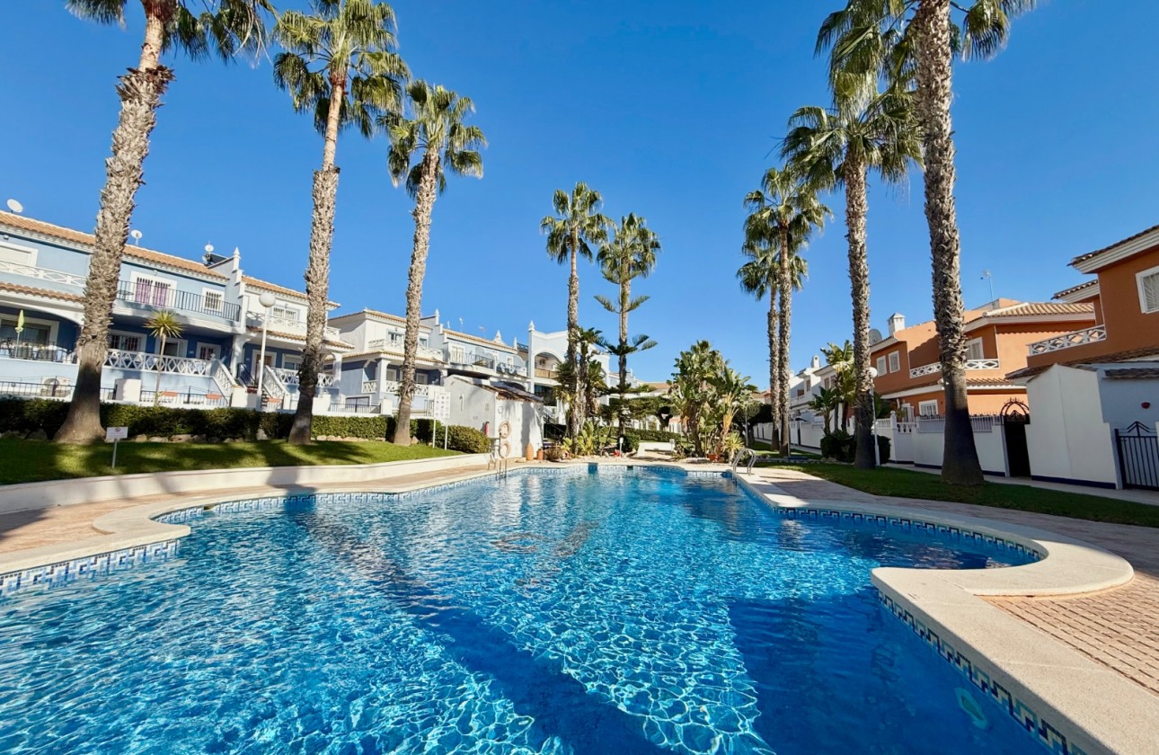 Resale - Semi Detached Villa - Ciudad Quesada - Doña Pepa