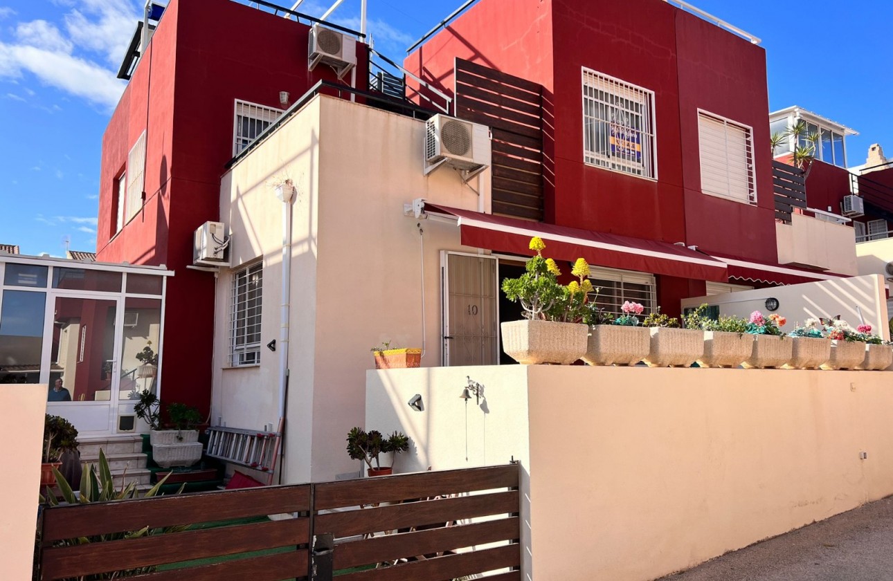 Resale - Semi Detached Villa - Orihuela Costa