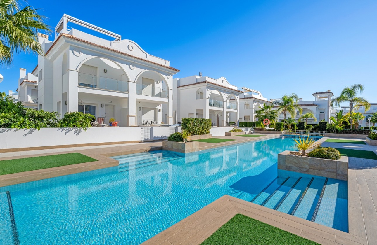 Resale - Townhouse - Ciudad Quesada - Doña Pepa