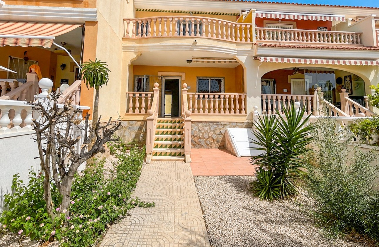 Resale - Townhouse - Ciudad Quesada - Doña Pepa