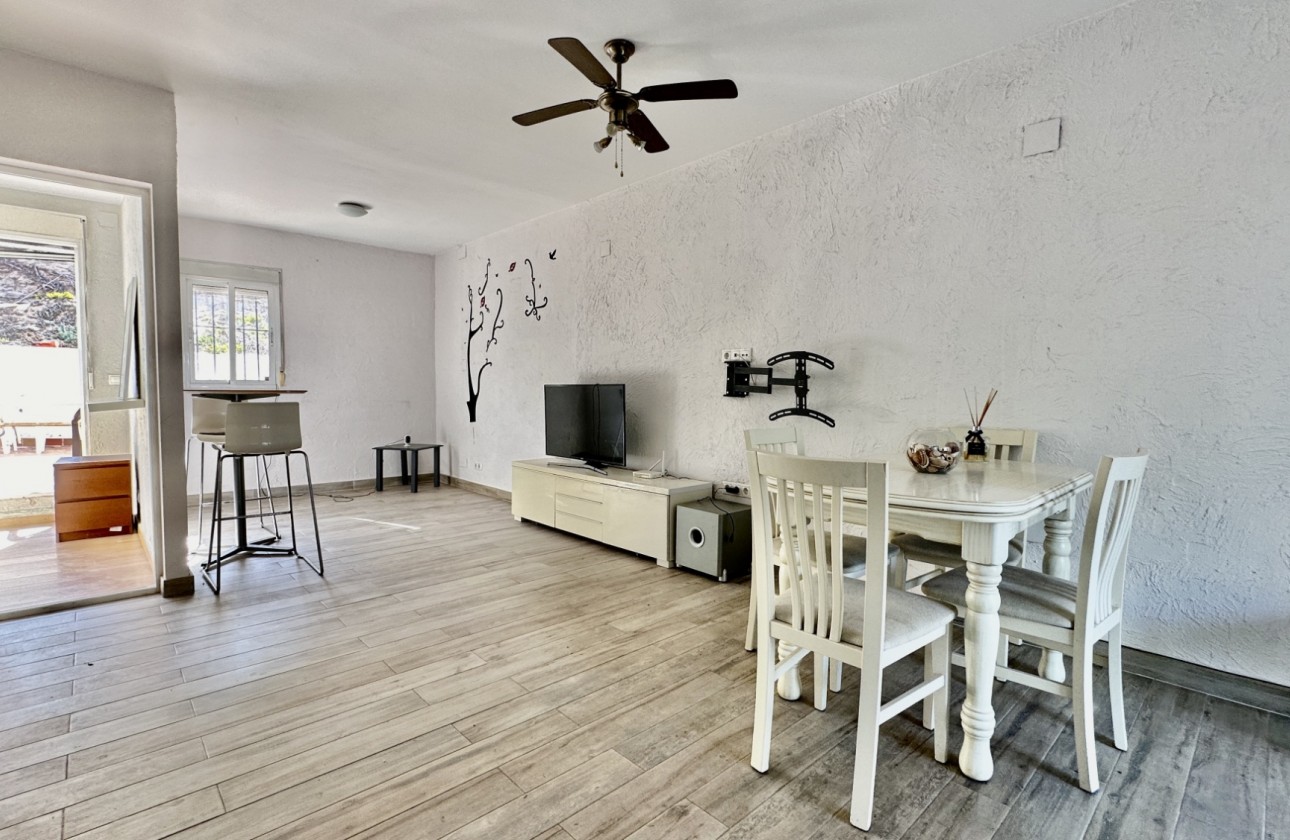 Resale - Townhouse - Guardamar del Segura - Lomas de Polo-Pinomar