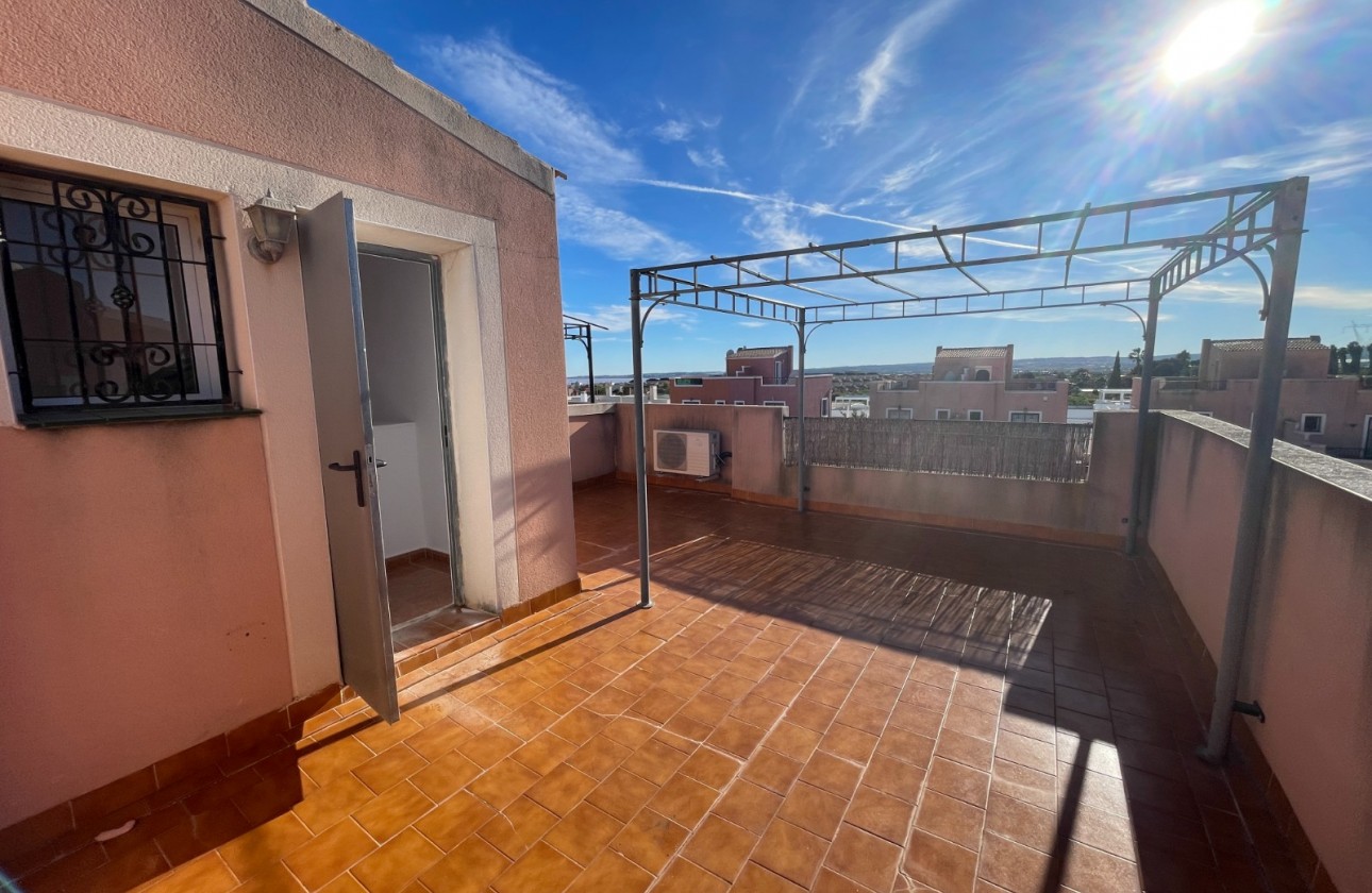 Resale - Townhouse - Los Montesinos