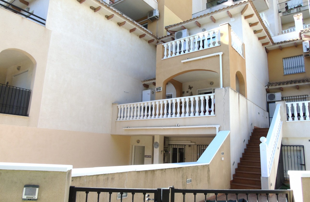 Resale - Townhouse - Orihuela Costa - Campoamor