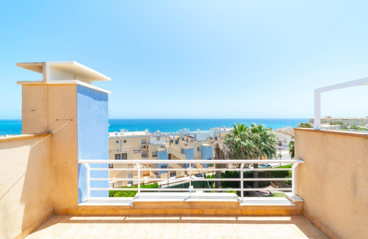 Resale - Townhouse - Orihuela Costa - Campoamor