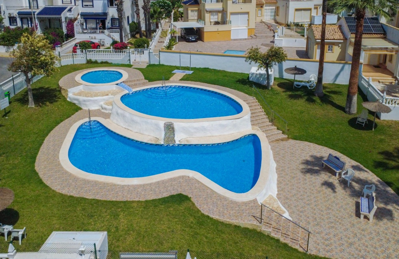Resale - Townhouse - Orihuela Costa - La Rioja