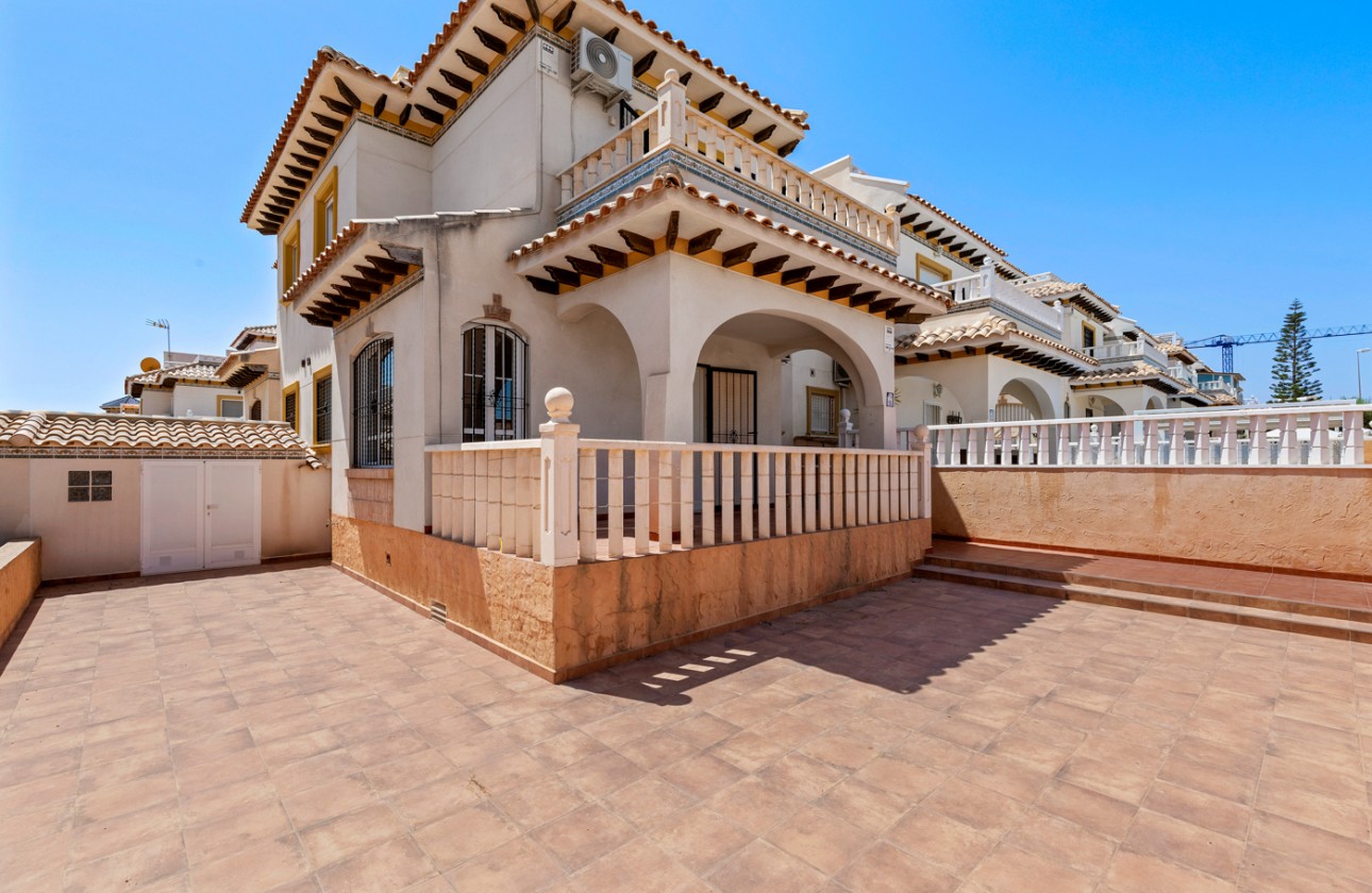 Resale - Townhouse - Orihuela Costa - Lomas de Cabo Roig