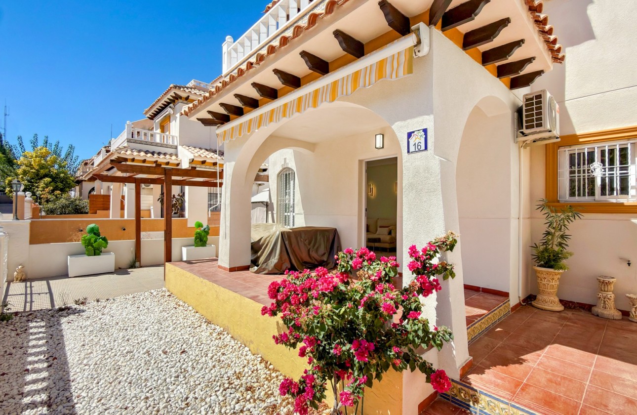 Resale - Townhouse - Orihuela Costa - Lomas de Cabo Roig