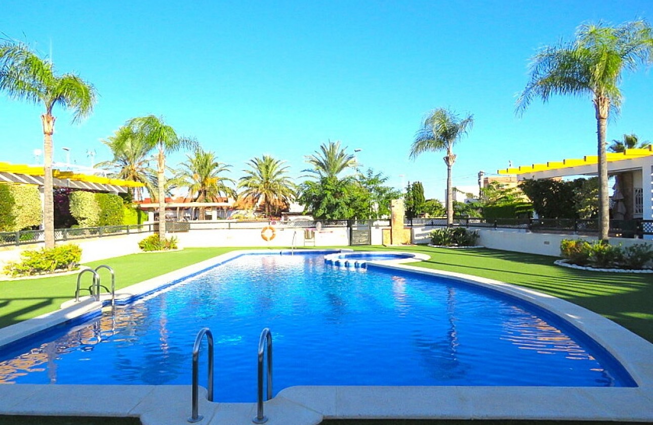 Resale - Townhouse - Orihuela Costa - Mil Palmeras