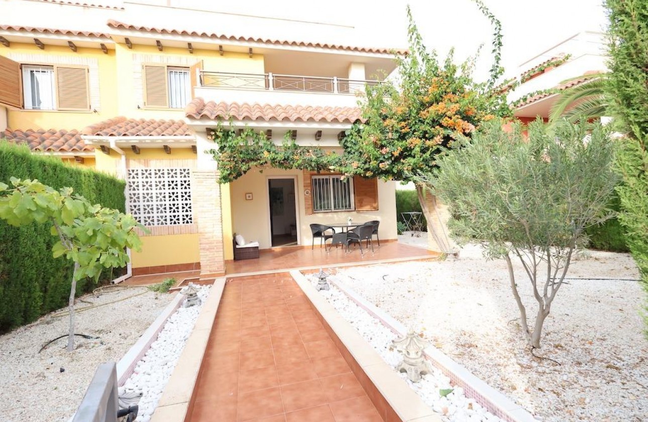 Resale - Townhouse - Orihuela Costa - Punta Prima