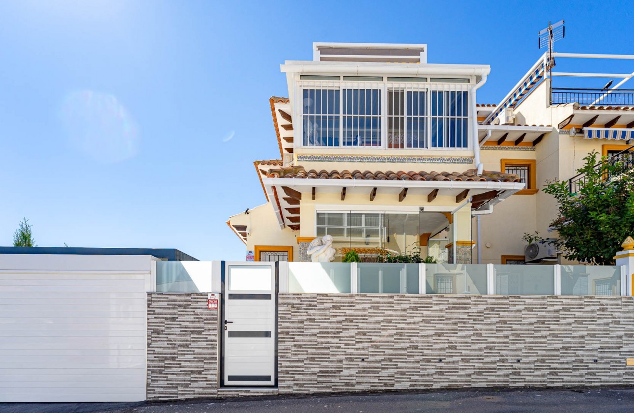 Resale - Townhouse - Orihuela Costa - Punta Prima