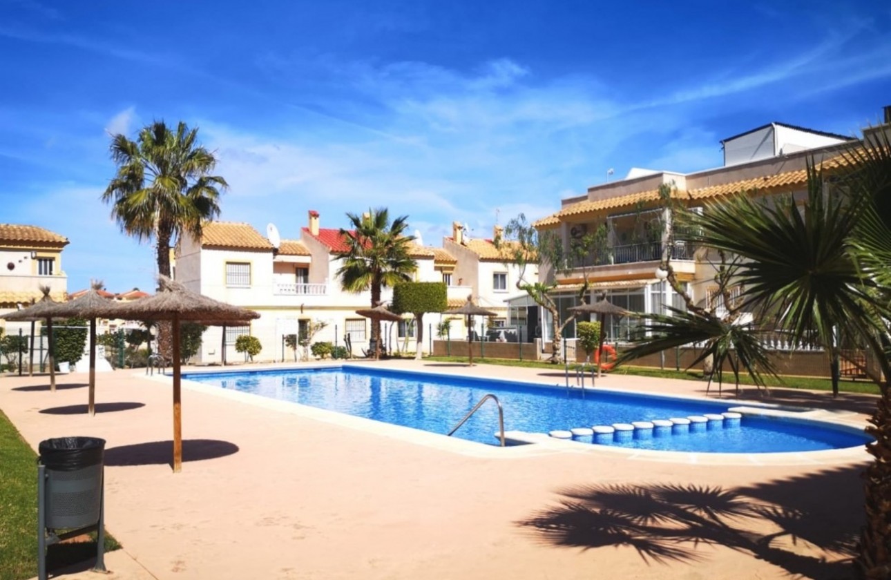 Resale - Townhouse - Orihuela Costa - Villamartín