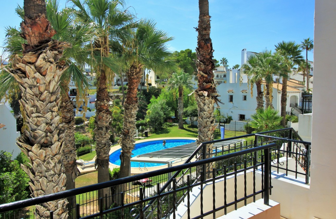 Resale - Townhouse - Orihuela Costa - Villamartín