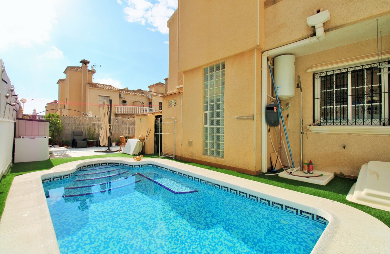 Resale - Townhouse - Orihuela Costa - Villamartín