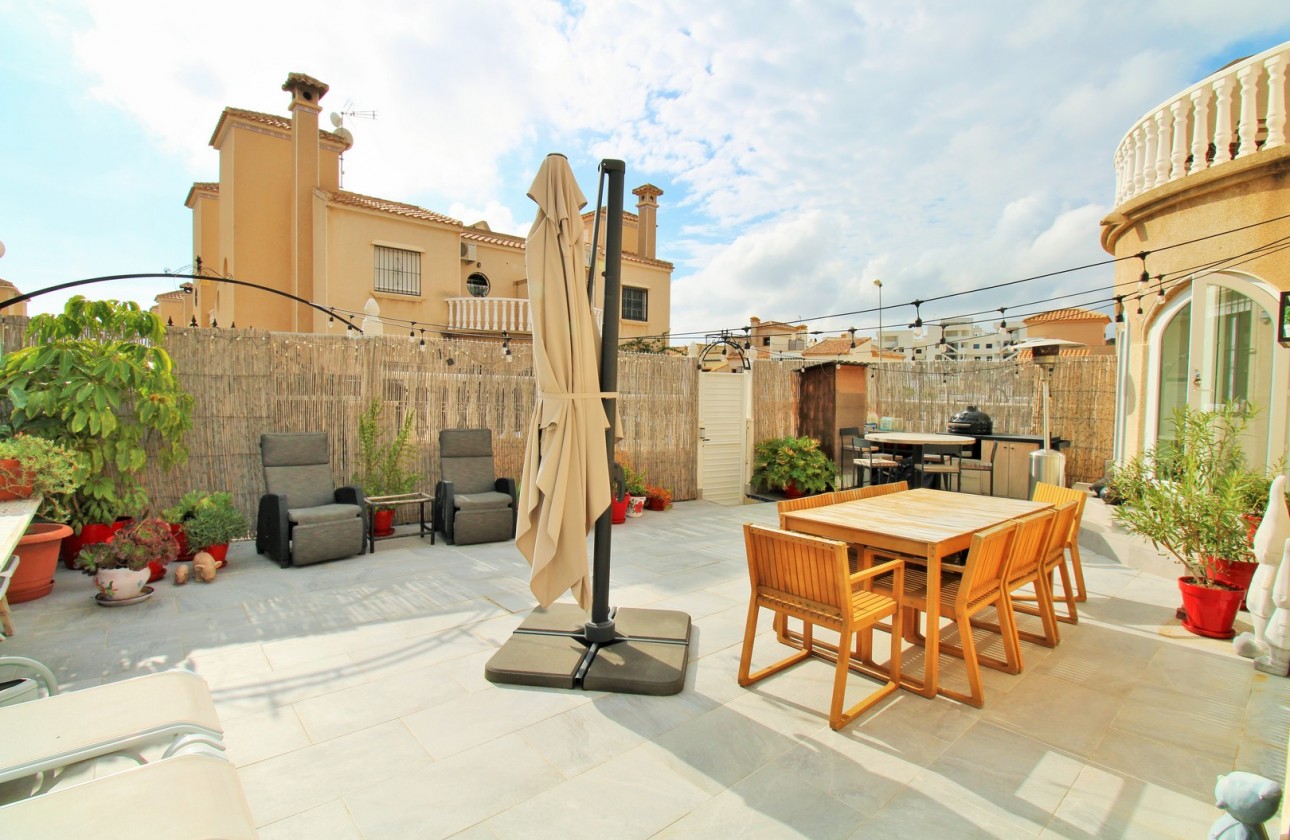Resale - Townhouse - Orihuela Costa - Villamartín