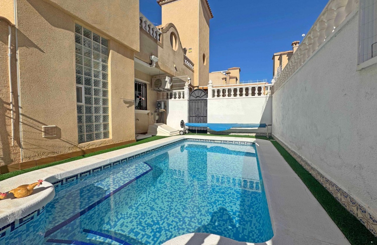 Resale - Townhouse - Orihuela Costa - Villamartín