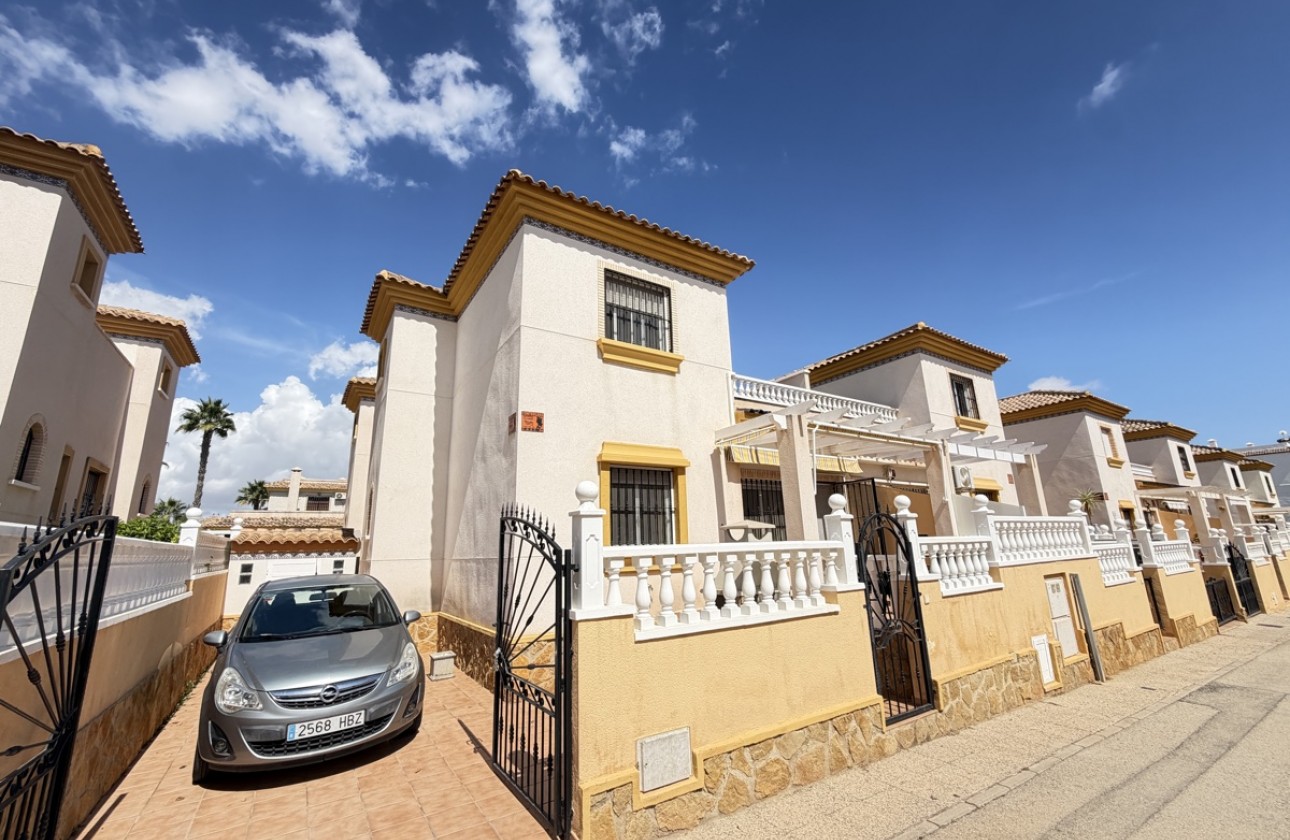 Resale - Townhouse - Orihuela Costa - Villamartín