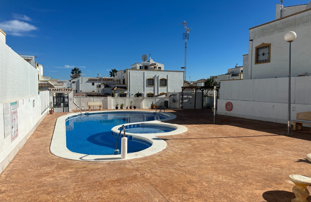 Resale - Townhouse - Orihuela - Vistabella Golf