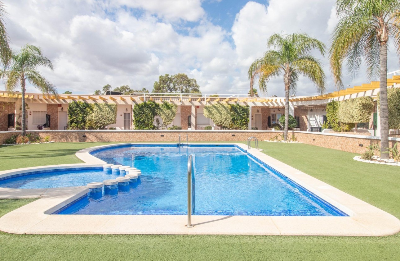 Resale - Townhouse - Pilar de la Horadada - Mil Palmeras