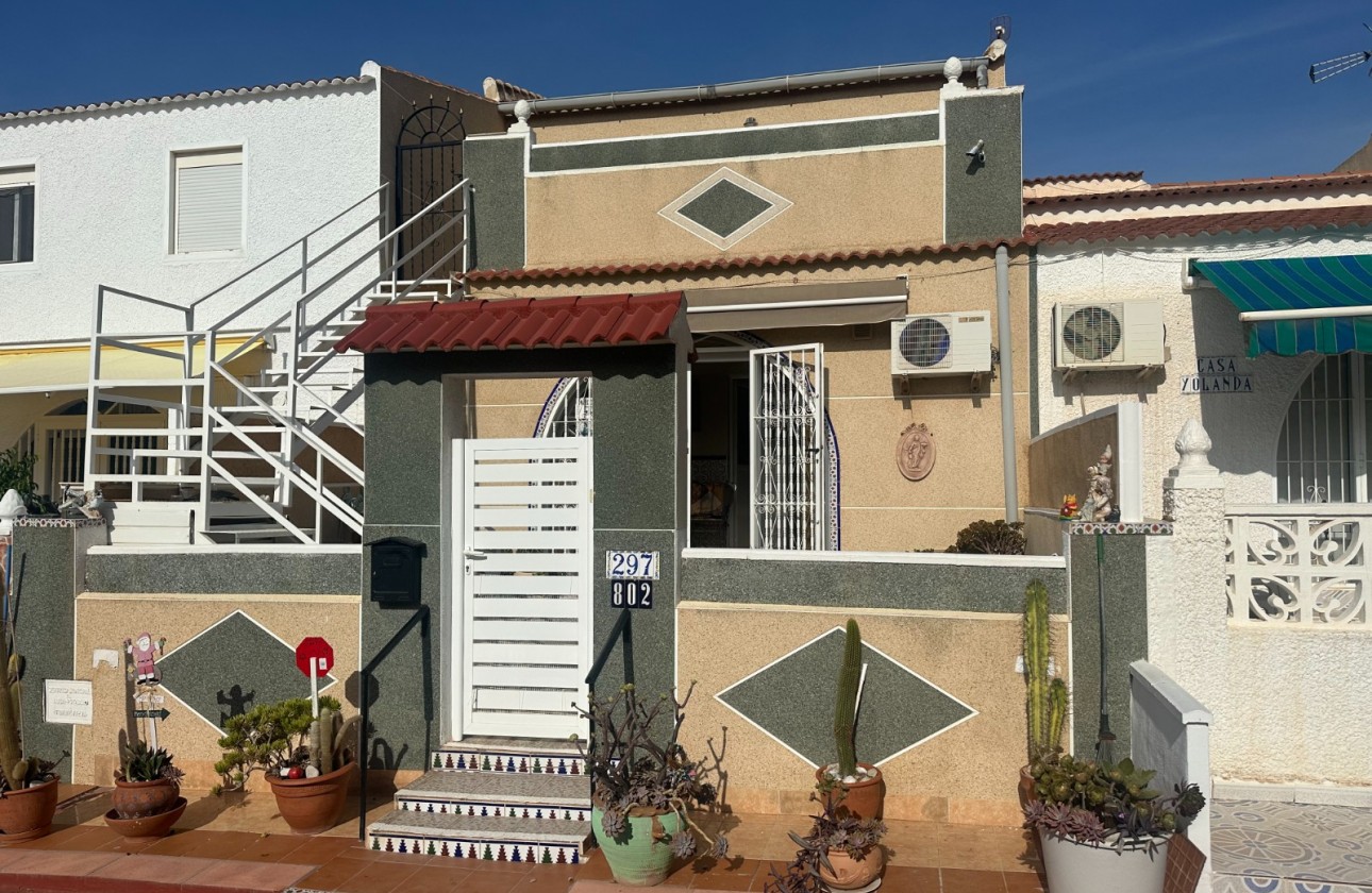 Resale - Townhouse - San Luis - San Luis, Torrevieja