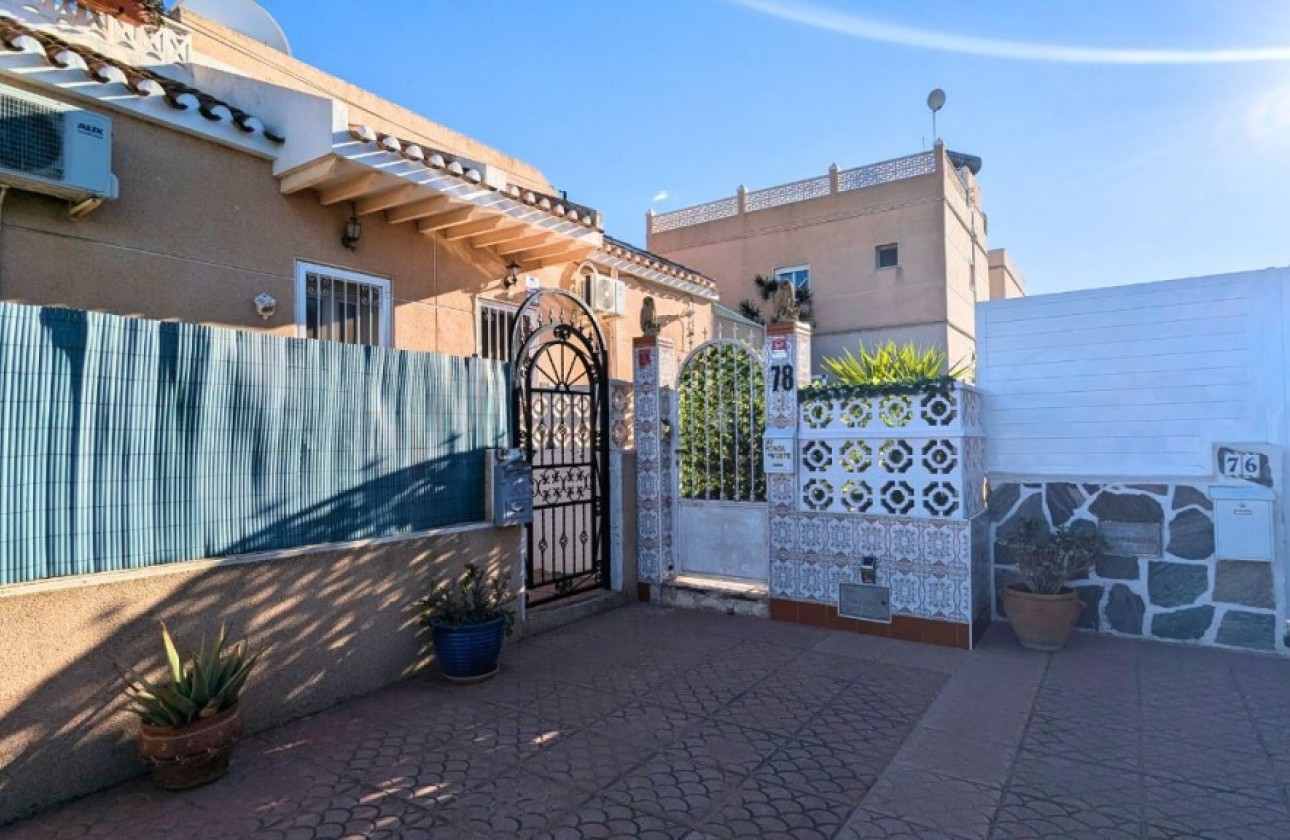 Resale - Townhouse - San Miguel de Salinas