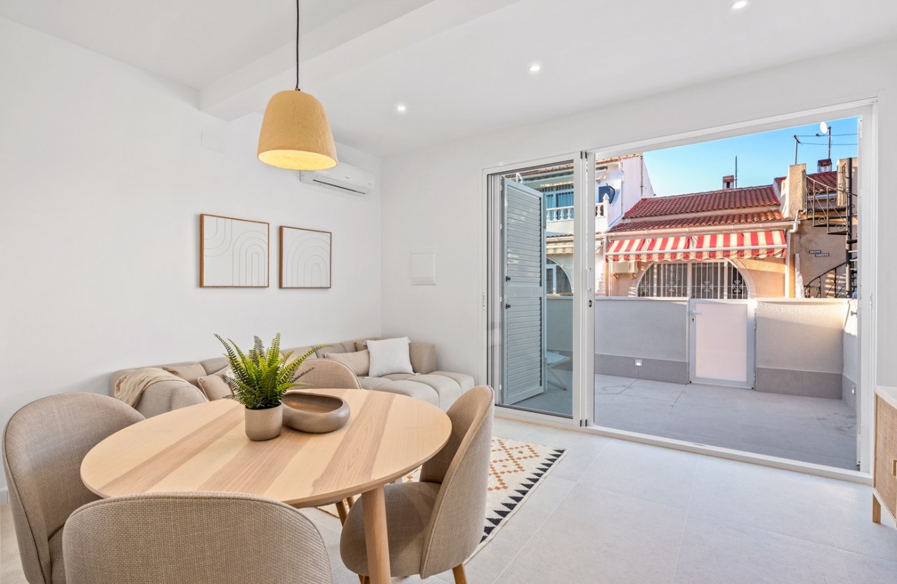 Resale - Townhouse - Torrevieja - El chaparral