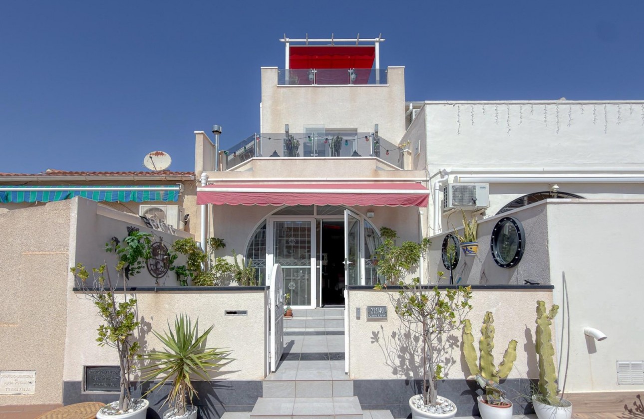 Resale - Townhouse - Torrevieja - La Siesta - El Salado -  Torreta