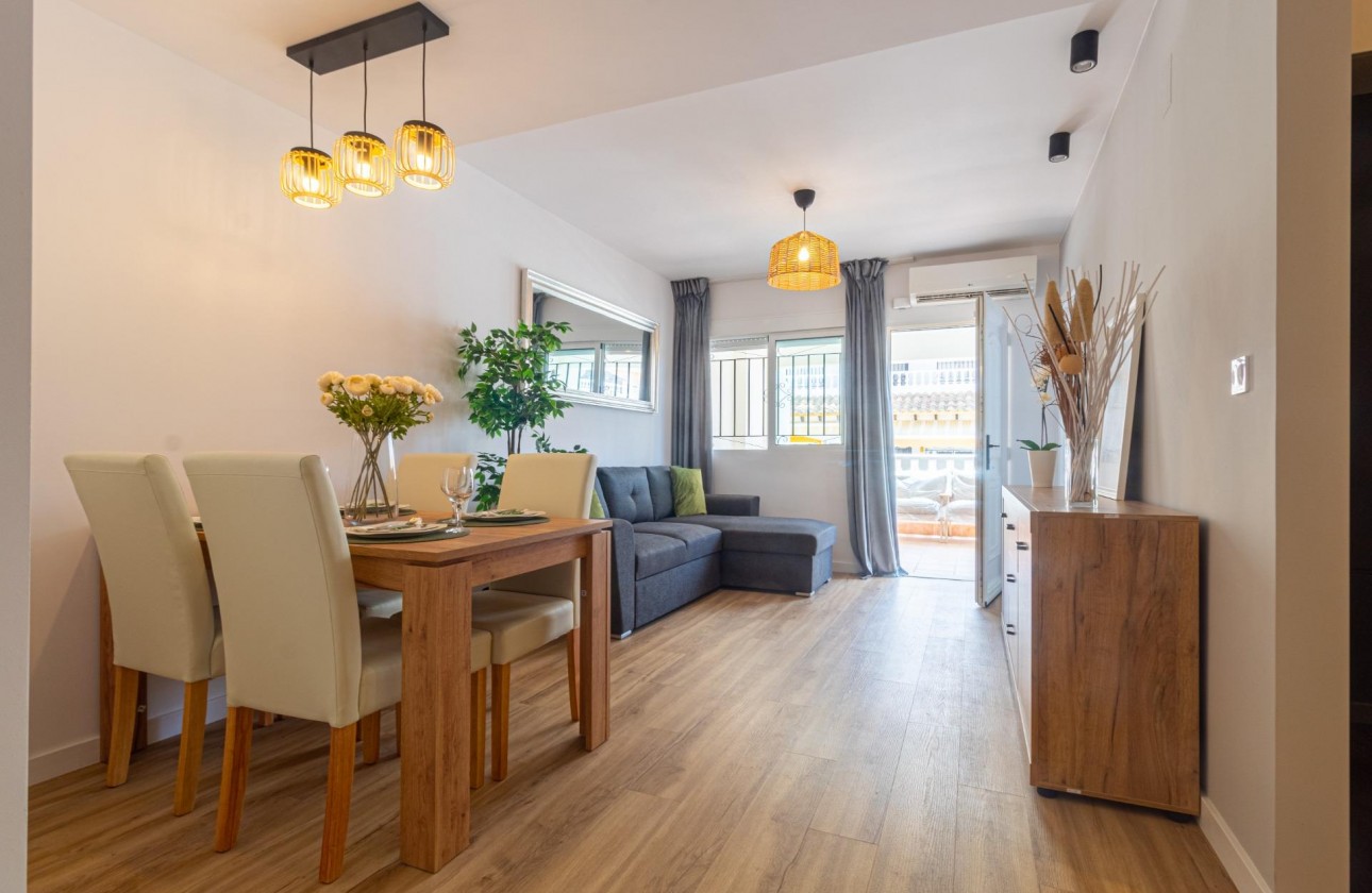 Resale - Townhouse - Torrevieja - Los Altos