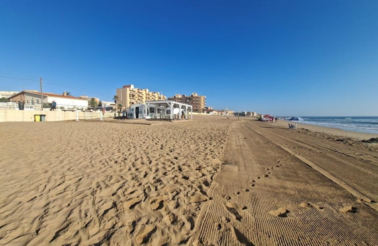 Resale - Townhouse - Torrevieja
