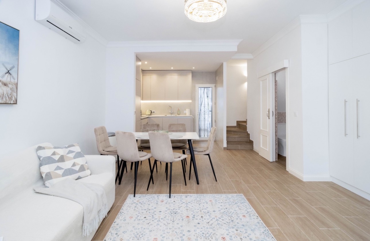 Reventa - Adosado - Orihuela Costa - La Zenia- Orihuela costa