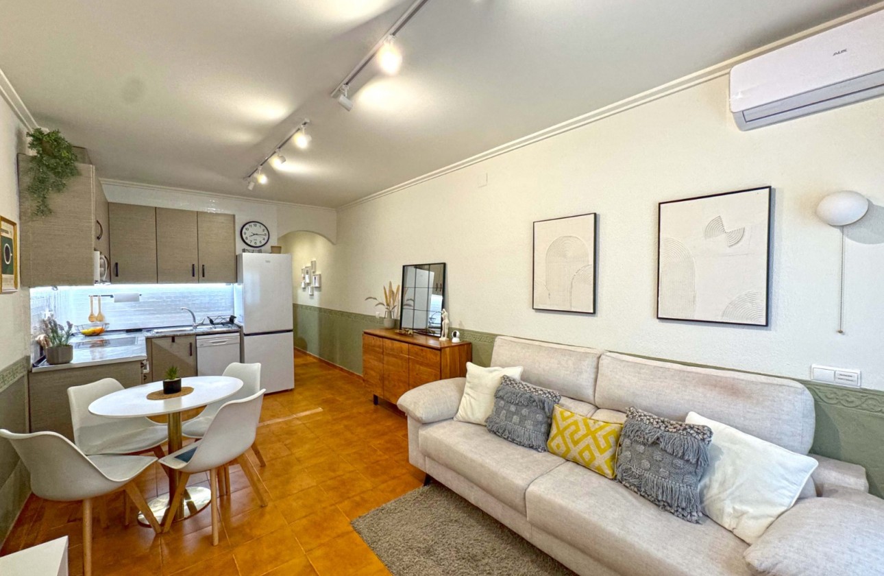 Reventa - Adosado - Torrevieja - Nueva Torrevieja - Aguas Nuevas