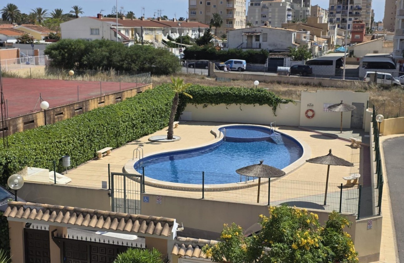 Reventa - Adosado - Torrevieja - Nueva Torrevieja - Aguas Nuevas