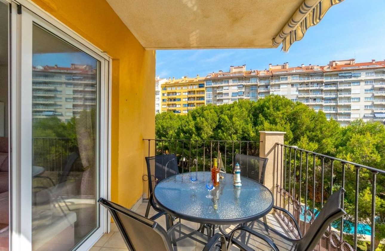 Reventa - Apartamento - Orihuela Costa - Campoamor