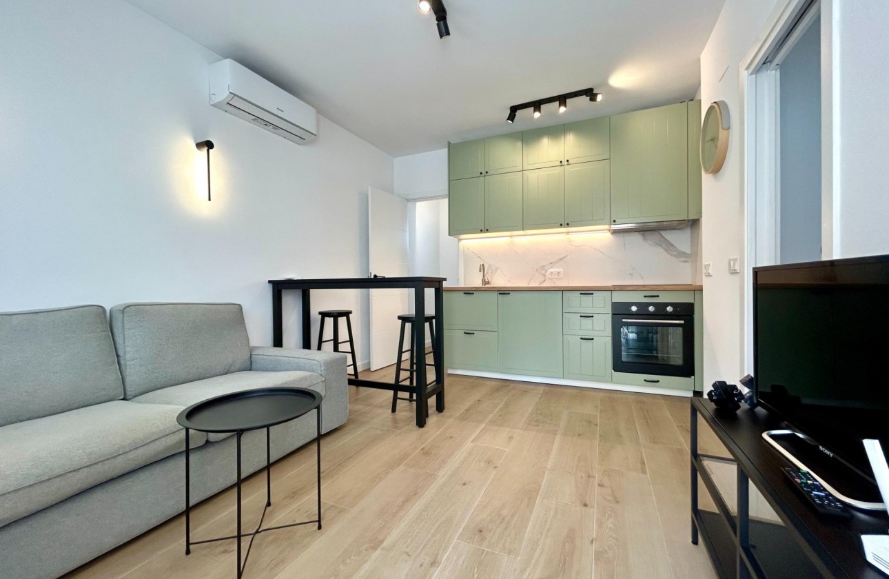 Reventa - Apartamento - San Miguel de Salinas - Villamartín