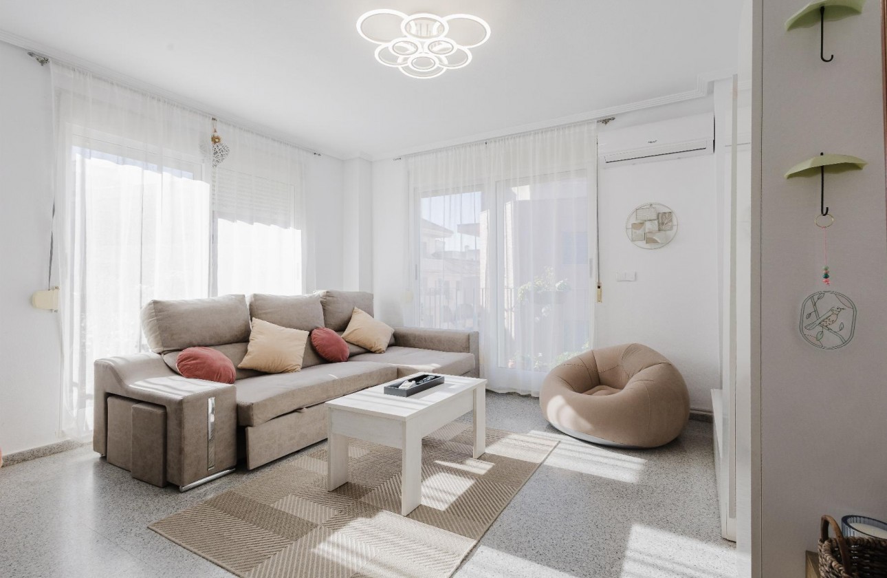 Reventa - Apartamento - San Miguel de Salinas