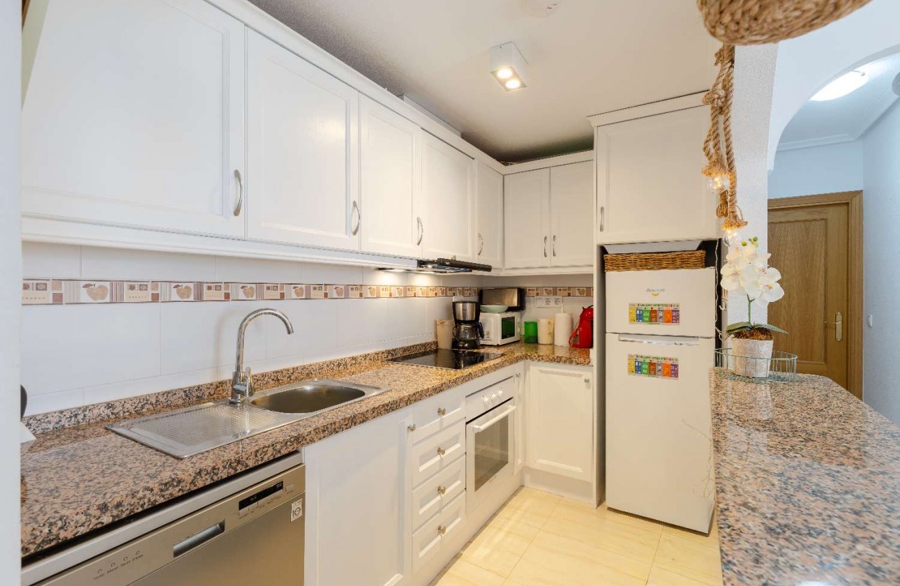 Reventa - Apartamento - San Miguel de Salinas